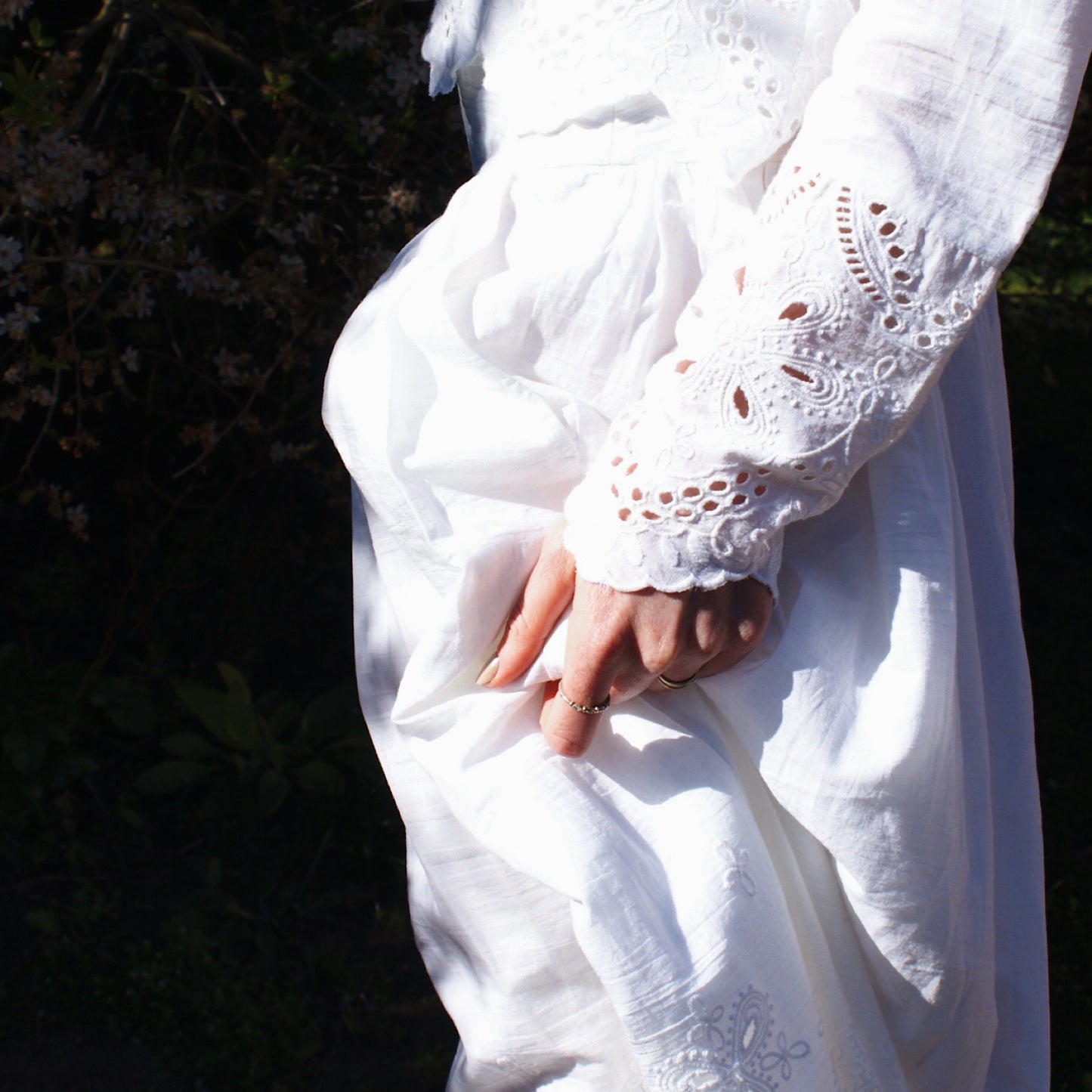 Ottilie skirt in cotton voile with broderie anglaise at hem